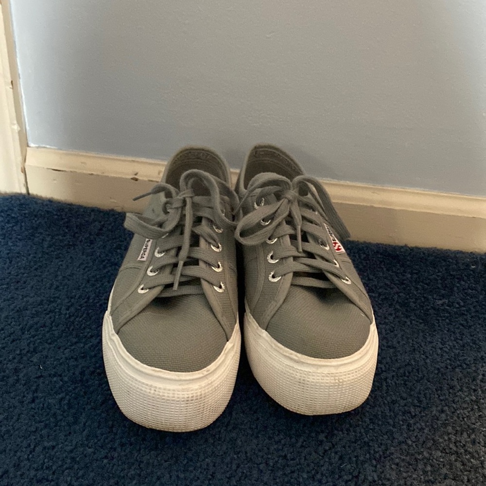 Platform superga’s size 6.5